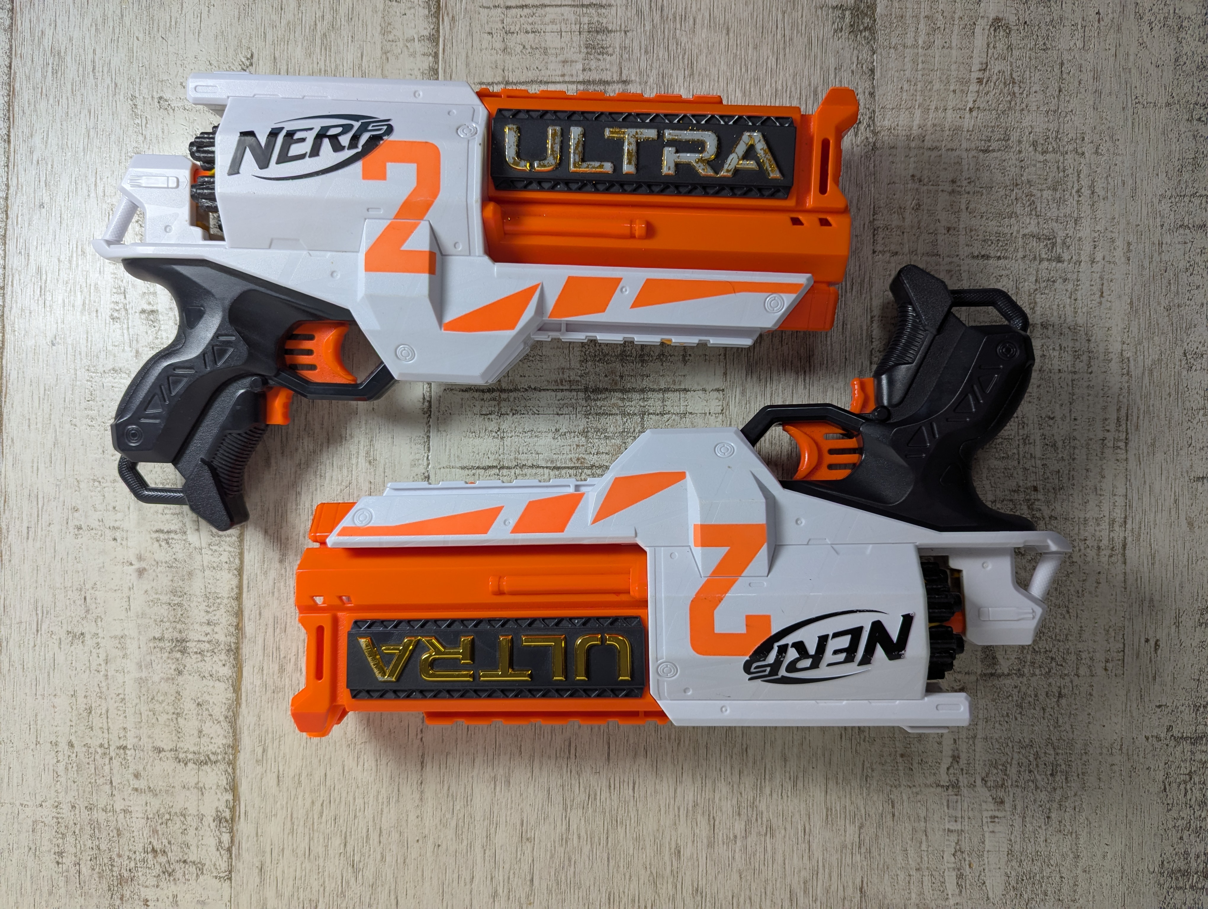 2x Nerf Ultra Two blaster